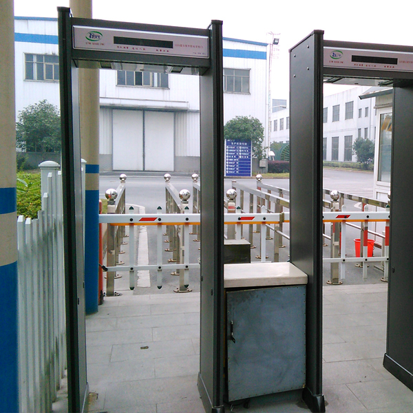 戶外安檢門(mén)3