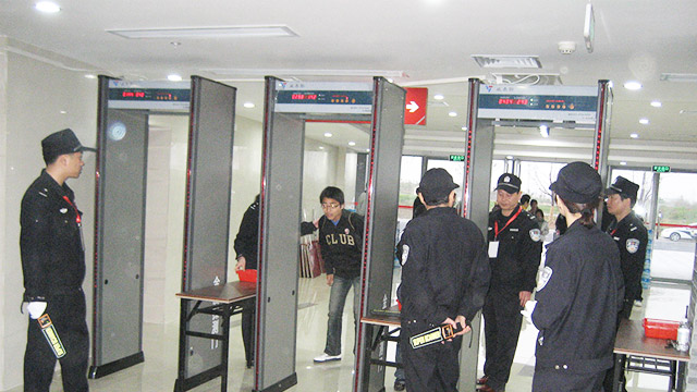 進(jìn)口安檢門(mén)or國(guó)產(chǎn)安檢門(mén)到底如何選擇