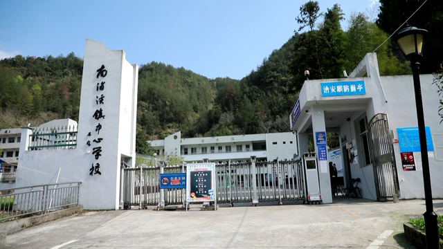 全自動(dòng)熱成像測(cè)溫儀